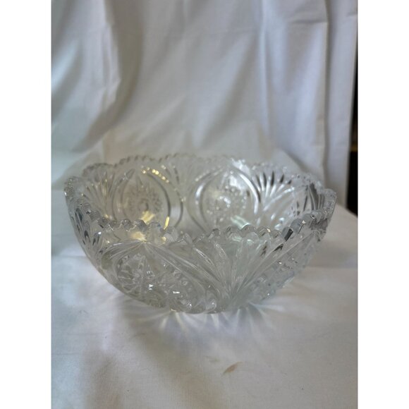 Vintage Clear Glass Scalloped Edge Decorative Bowl - Picture 1 of 2